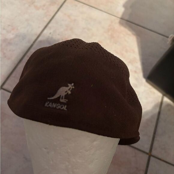 Kangol Wool beret hat cap headpiece Tropic 504 Ventair Cap Brown large vintage - Picture 1 of 7